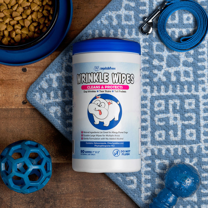 dog skincare wrinkle wipe for yeast, bacteria and fungus